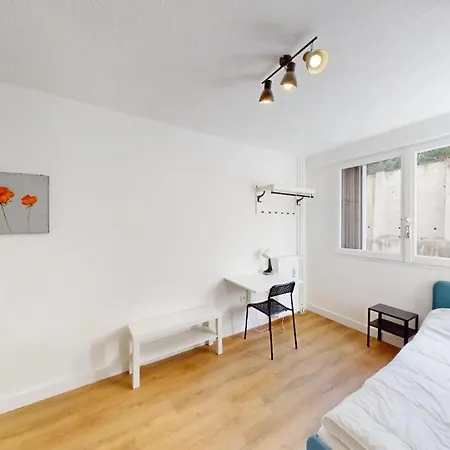 For 2 Adults With Portable Air Conditioner Nizza