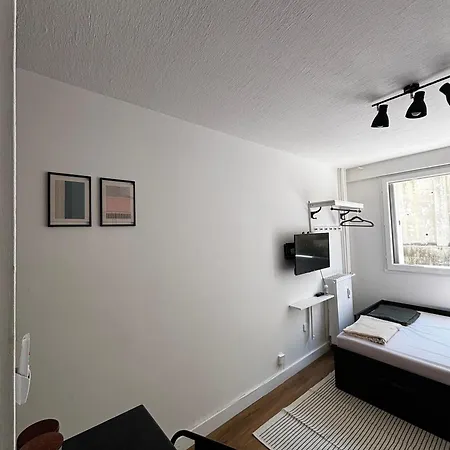 Apartamento For 2 Adults With Air-conditioning